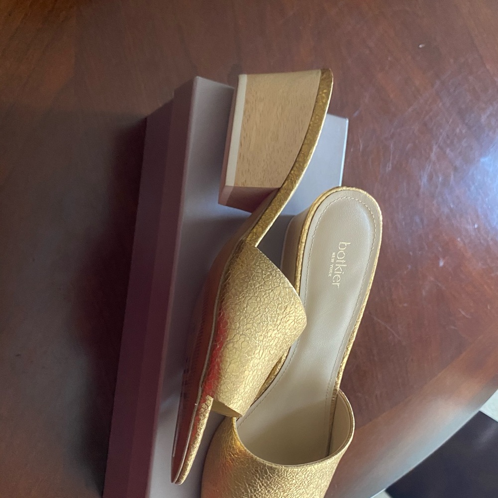 Botkier Carlie mule